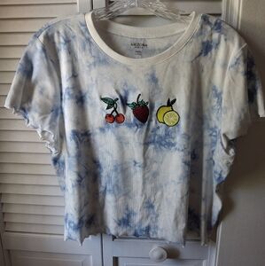 Arizona Jean Company Blue and White Tie-Dye Short Sleeve Tee